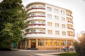 Hotel Bellevue Tlapak Podebrady